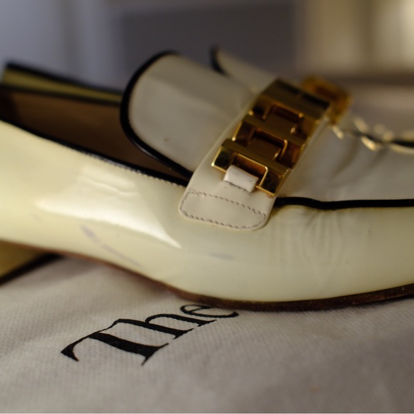 Charming Prada Vintage Patent Leather Loafers - Picture 10 of 13